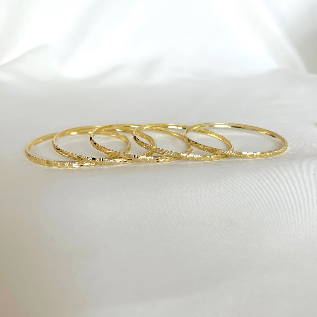 The Gold Textured Bangle